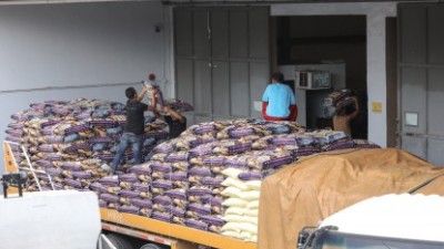 [8.18] PCAFI는 PBBM을 칭찬하며 현지 쌀 생산이 안정적인 가격의 열쇠라고 말합니다.